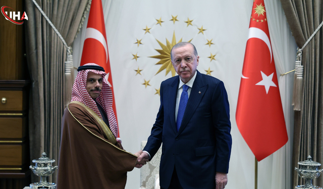 Cumhurbaşkanı Erdoğan, Suudi Arabistan Dışişleri Bakanını Kabul Etti