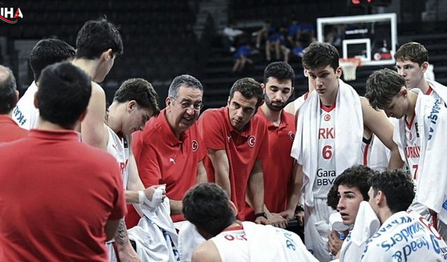 Türkiye U17 Erkek Basketbol Milli Takımı Slovenya'yı Mağlup Etti