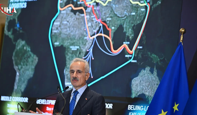Bakan Uraloğlu Brüksel'de Ticaretin Önünü Açtı