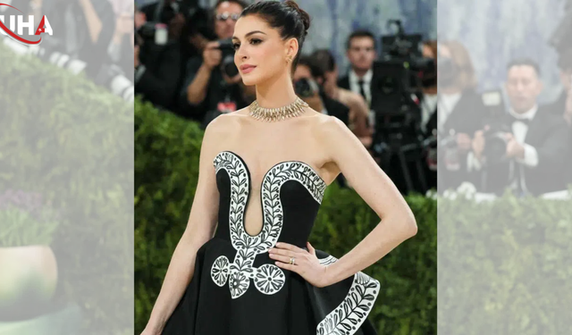 Anne Hathaway Üçüncü Kez Anne Oluyor