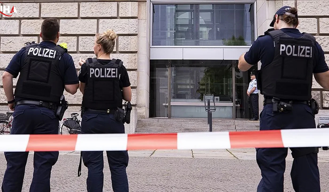 Almanya’da Silah Sesleri: 5 Kişinin Hayatını Kaybettiği Saldırı