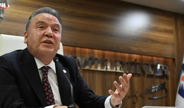 Muhittin Böcek’in Çantası Euro Doluydu! Özel Kalemden Şok Eden İfadeler