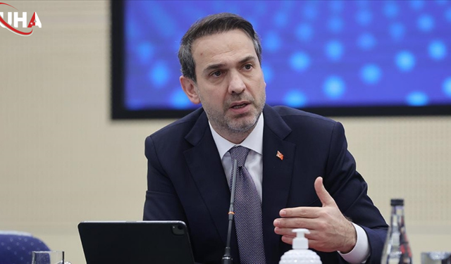 Bakan Bayraktar Enerjide Tarihi Eşiği Duyurdu