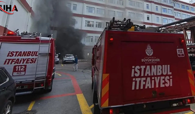 Fatih Balat'ta Paniğe Neden Olan Yangın