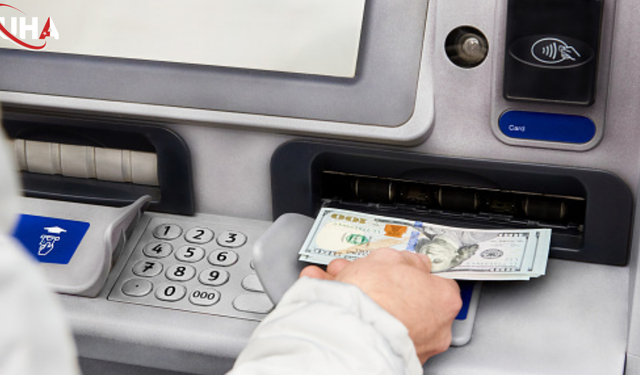 ATM’leri Sahte Banknotla Kandırdılar