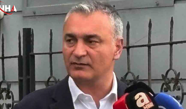 Sarı Canlı Yayında Açıkladı: Özel Ve İmamoğlu Kararı Yok
