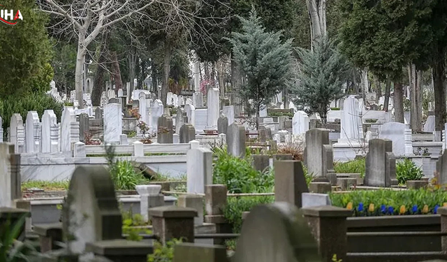 İstanbul’da Ölmek De Lüks Oldu: Mezarlıklarda Yer Yok