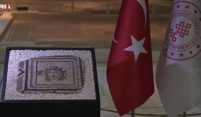 Zeugma’da Büyük Gün: 13’üncü Mozaik Paneli Ana Vatanına Döndü