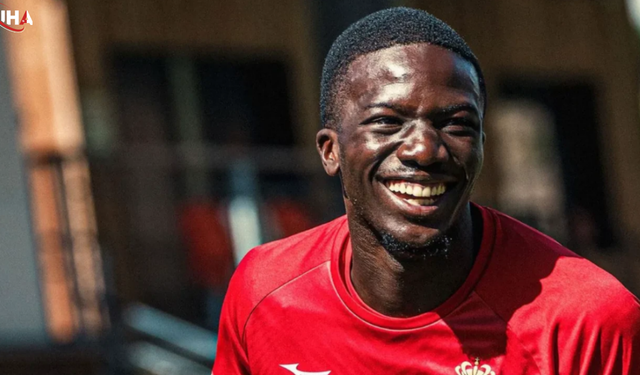 Beşiktaş Sol Bekini Buldu: Kassoum Ouattara İmzayı Attı