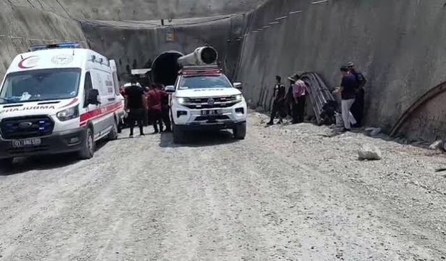 Adana'da Göçük Faciası, Bir İşçi Hayatını Kaybetti