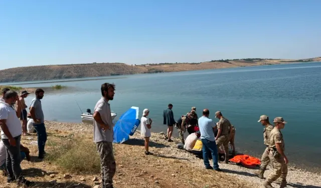 Fırat Nehri'nde Serinlemek İsteyen 2 Kişi Boğularak Can Verdi