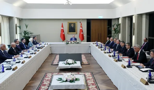 Ahlat'taki Kabine Toplantısı Başladı: Ana Gündem 'Terörsüz Türkiye' Süreci