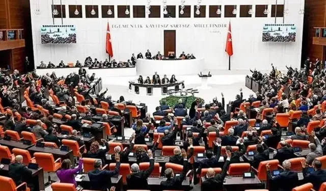Gözler TBMM’deydi... “Terörsüz Türkiye” Yasası Kabul Edildi