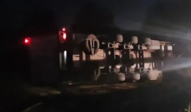 Alkollü Tır Sürücüsü Motosiklete Çarptı: 2 Ölü, 1 Yaralı