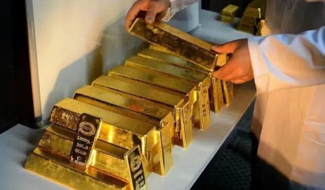 Altında Yön Arayışı: Gözler 4 Bin 300 Dolar Eşiğinde