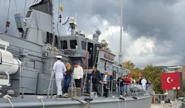 Balıkesir'de TCG Edincik halkın ziyaretine açıldı