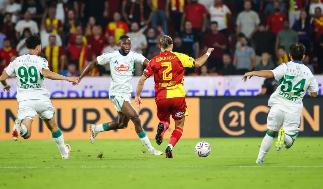Göztepe 2 : 2 Rizespor