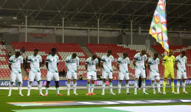 İrlandalı Futbolculardan İsrail Maçında Protesto: Başlarını Öne Eğdiler