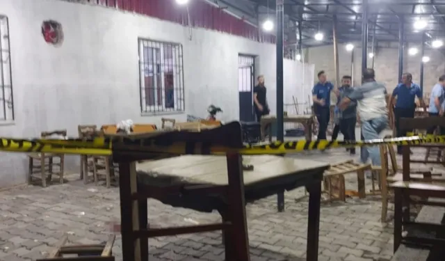Mersin'de Kahvehaneye Düzenlenen Silahlı Saldırıda 1 Kişi Hayatını Kaybetti