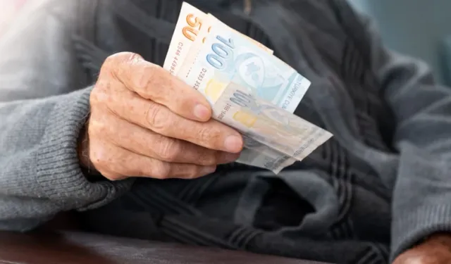 Memur Emeklilerinin Seyyanen Zam Mücadelesinde Kritik Eşik: AYM Dosyayı Esastan İnceleyecek