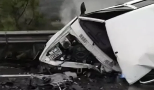 Muğla'da Otomobiller Çarpıştı: 1 Ölü 2 Yaralı