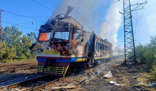 Polonya Sınırında Sıcak Saatler! Rusya Treni Vurdu, Kritik İsimler Dakikalarla Kurtuldu