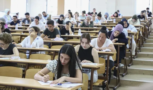 KPSS'de Şanlıurfa Skandalı: ÖSYM 22 Salondaki Sınavı İptal Etti, 392 Aday İçin Flaş Karar