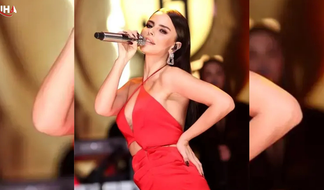 Simge Sağın'ın Kapısına Her Hafta 101 Gül Geliyor!
