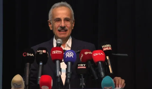 Bakan Uraloğlu Trabzon'da Yatırım Rakamlarını Açıkladı: '24 Yılda 355 Milyar Dolarlık Yatırım Yaptık'