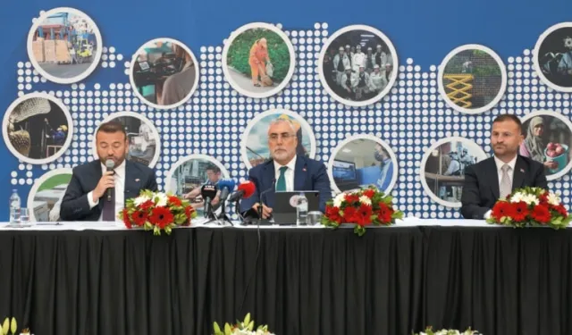 Vedat Işıkhan: İşsizliği 2029'da  Yüzde 7,6 Seviyesine İndirmeyi Hedefliyoruz