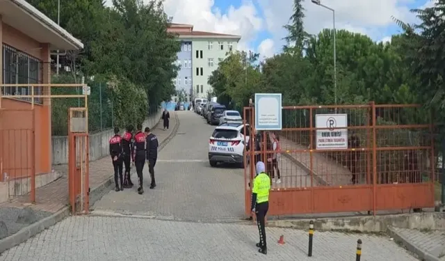Başakşehir'de 1 Öğrencinin Öldüğü Okul Saldırısı: 3 Kişi Tutuklandı