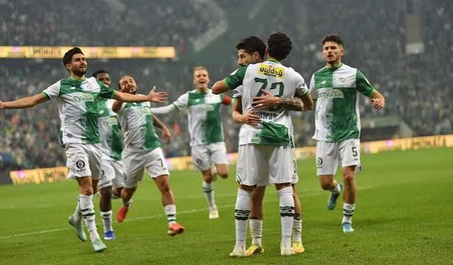 Bursaspor 2 : 0 Pendikspor