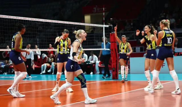 Fenerbahçe, Manisa Büyükşehir Belediyespor'a Set Vermedi