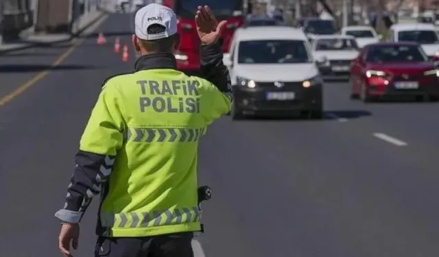 İstanbul'da Yarın Bazı Yollar Trafiğe Kapalı Olacak