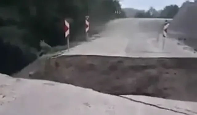 Gönen'de Yağış Sonrası Çöken Yol İçin Köylülerden Onarım Çağrısı