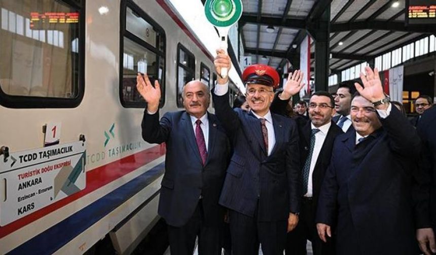 Ulaştırma ve Altyapı Bakanı Abdulkadir Uraloğlu müjdeyi duyurdu: 15 Ocak'ta ilk seferi başlatıyoruz
