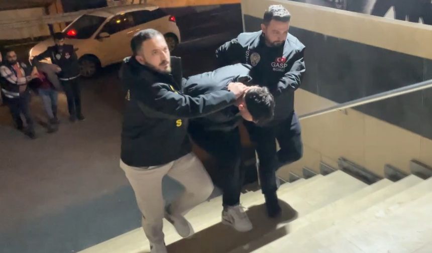 Sarıyer'de Villaya Silahlı Saldırı Gerçekleştiren Ve El Bombası Atan 5 Şüpheli Yakalandı