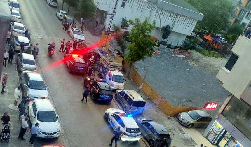 Avcılar’da Park Yeri Kavgasında 1 Kişi Bıçaklandı