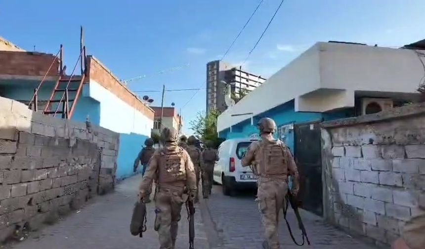 İş Yerlerini Kurşunlayıp Kundaklayan Daltonlar Üyesi 3 Şüpheli Yakalandı