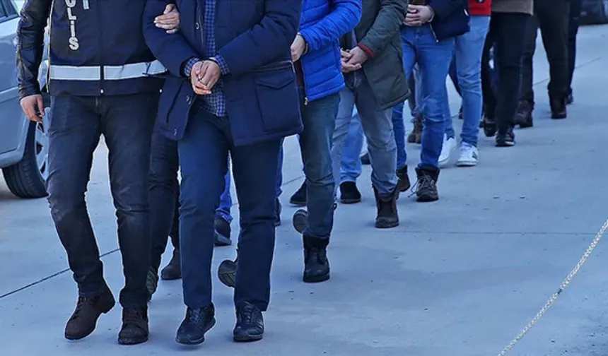 Antalya'da Dev Operasyon: 107 Torbacı Gözaltına Alındı, 104'ü Tutuklandı