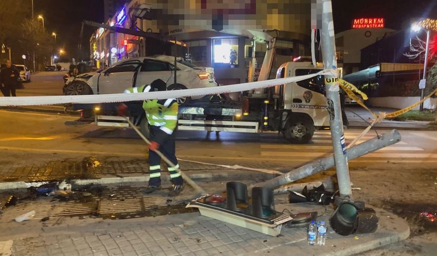 Ankara’da Meydana Gelen Kazada Otomobil Takla Attı 4 Kişi Yaralandı