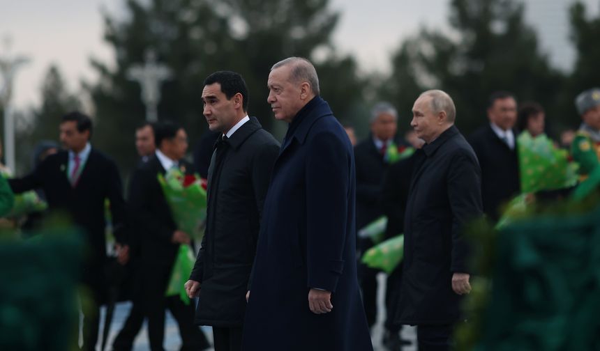 Cumhurbaşkanı Erdoğan, Tarafsızlık Anıtı’nda Törene Katıldı