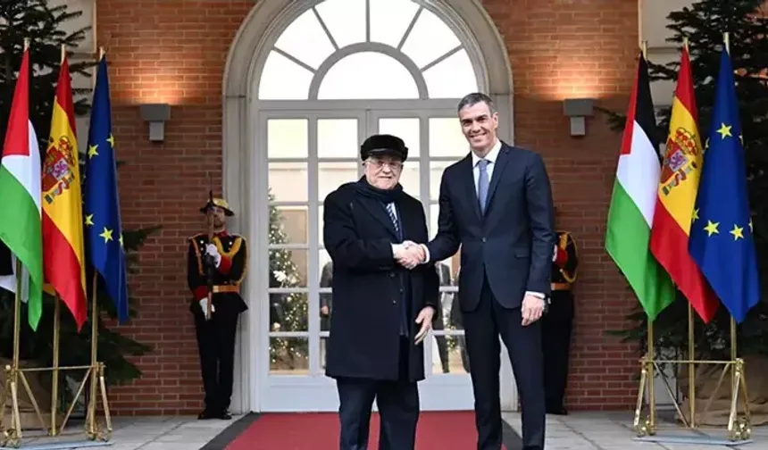 İspanya Başbakanı Sanchez ve Abbas Madrid’de Görüştü