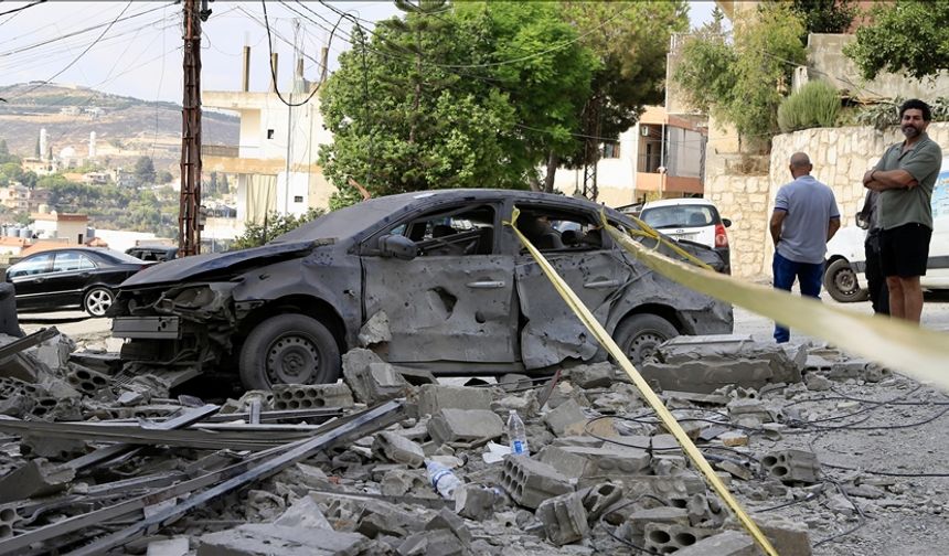 Lübnan’ın Güneyinde İsrail Kaynaklı İHA Saldırısı: 2 Kişi Hayatını Kaybetti