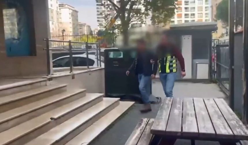 İstanbul Ataşehir’de Kadın Sürücünün Aracına Saldıran Şüpheli Tutuklandı