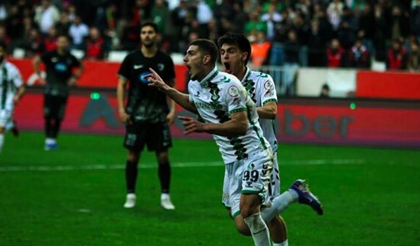 Amed 1 - 1 Sakaryaspor