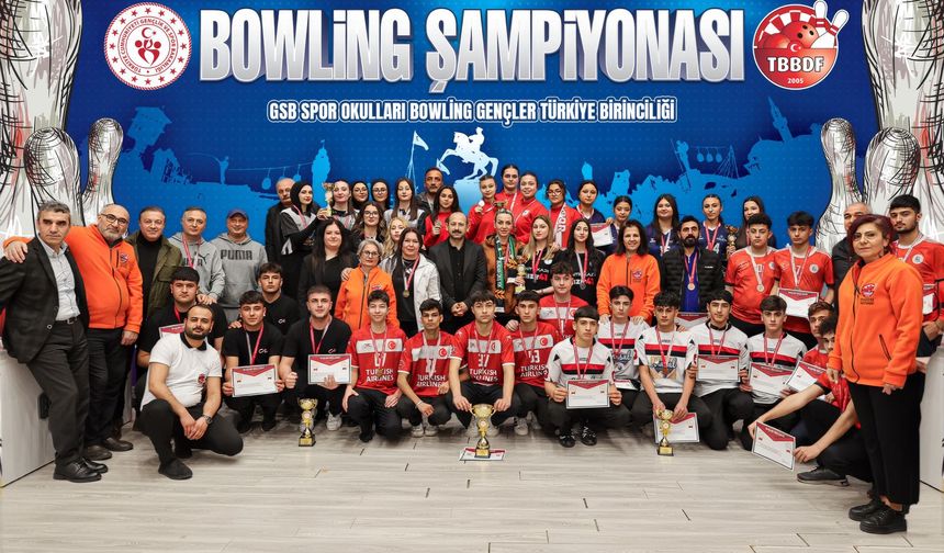 Azmin Zaferi: Köyden Türkiye Zirvesine