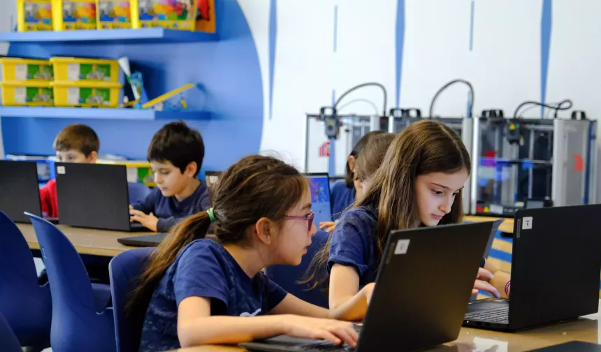 Bilim Ve Teknoloji Haftası Türkiye Genelinde Kutlandı