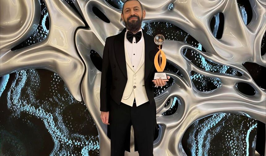 Yılın Barış İnsanı Ödülü Akif Manaf'a