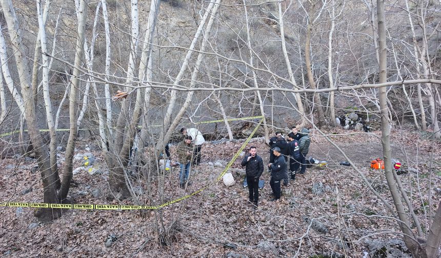 Batman’da Dere Kenarında Bir Erkeğe Ait Cansız Beden Bulundu